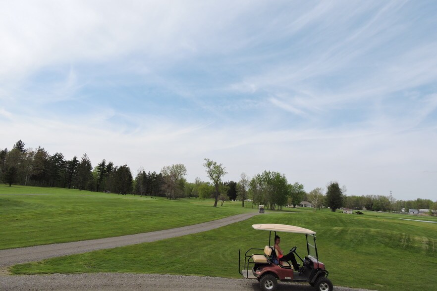 More Photos Of 6722 State Route 31, Cicero Golf Course Driving Range For Sale