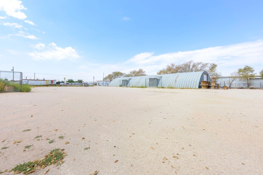 More Photos Of 7020 N County Rd W, Odessa Warehouse For Sale