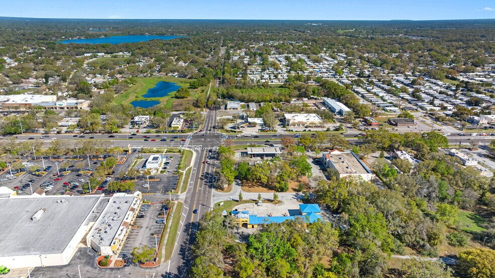 More Photos Of 113 S Valrico Rd, Valrico Carwash For Sale