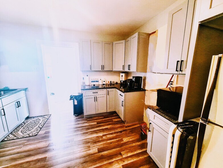 More Photos Of 1302 Lenox Ave, Utica Apartments For Sale