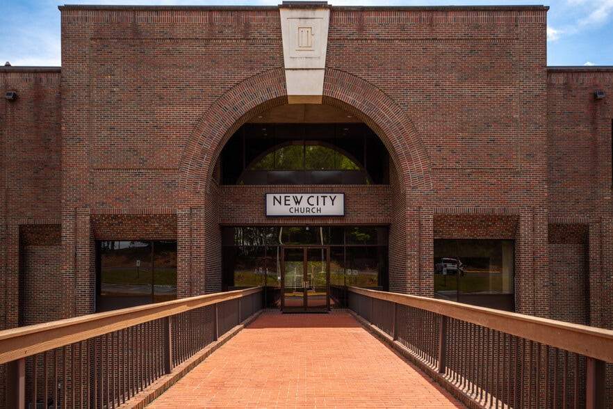 More Photos Of 3500 Riverside Dr, Macon-Bibb Religious Facility For Sale