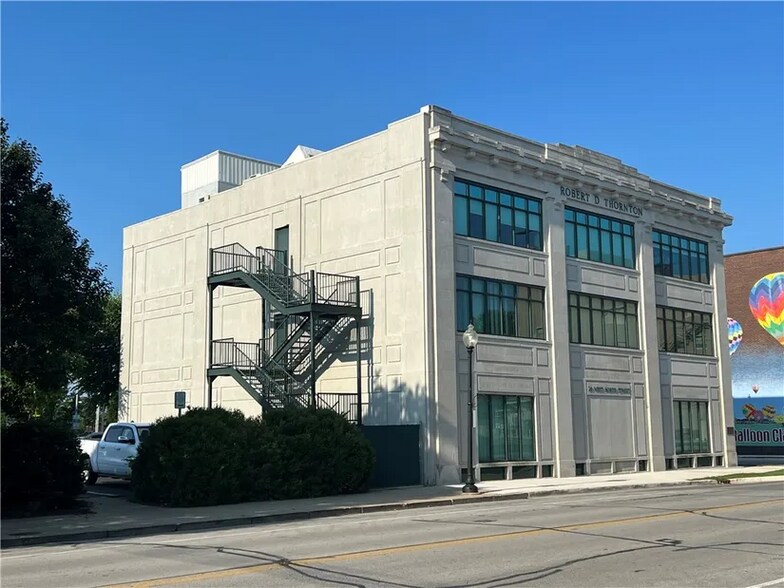 More Photos Of 28 W North St, Danville Office For Sale