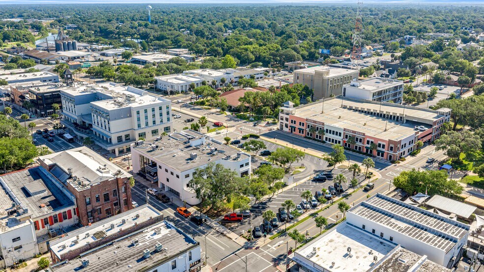 More Photos Of 35 SE 1st Ave, Ocala Office For Lease