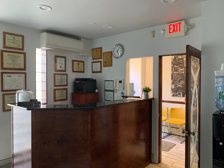 More Photos Of 250 E 32nd St, New York Office Residential For Sale