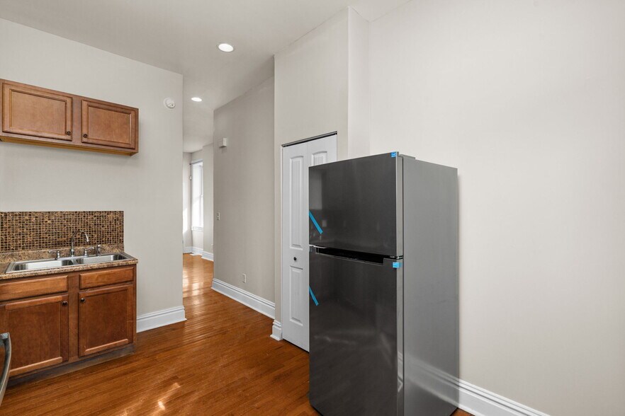 More Photos Of 3259 Minnesota Ave, Saint Louis Multifamily For Sale