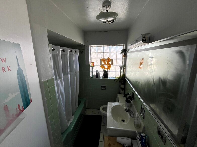 More Photos Of 3423 N Central Ave, Chicago Apartments For Sale