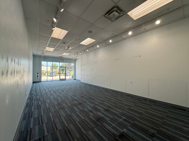 More Photos Of 780 Community Dr, North Liberty General Retail For Lease