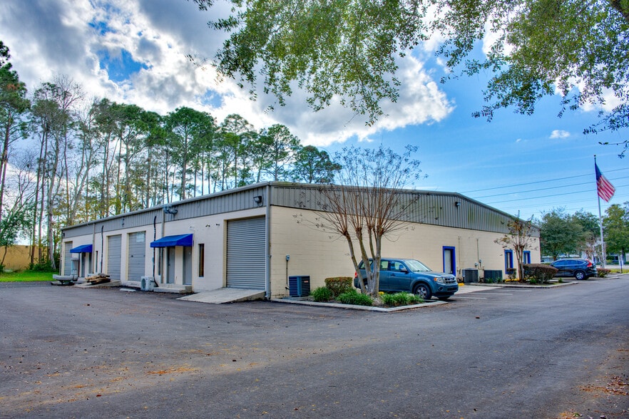 More Photos Of 3161 S St Johns Bluff Rd, Jacksonville Unknown For Lease