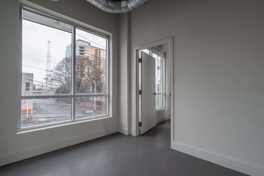 More Photos Of 692 10th St, Atlanta Loft Creative Space For Sale