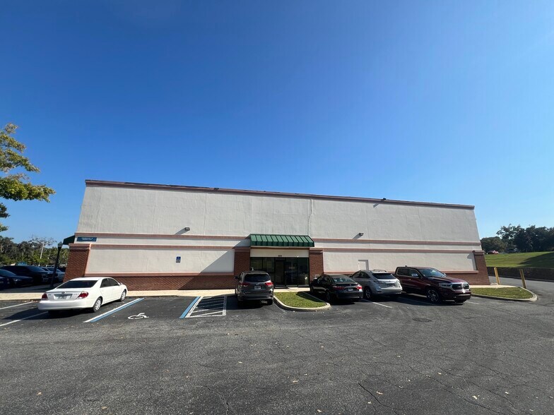 More Photos Of 15560 NW Us-441, Alachua Supermarket For Lease