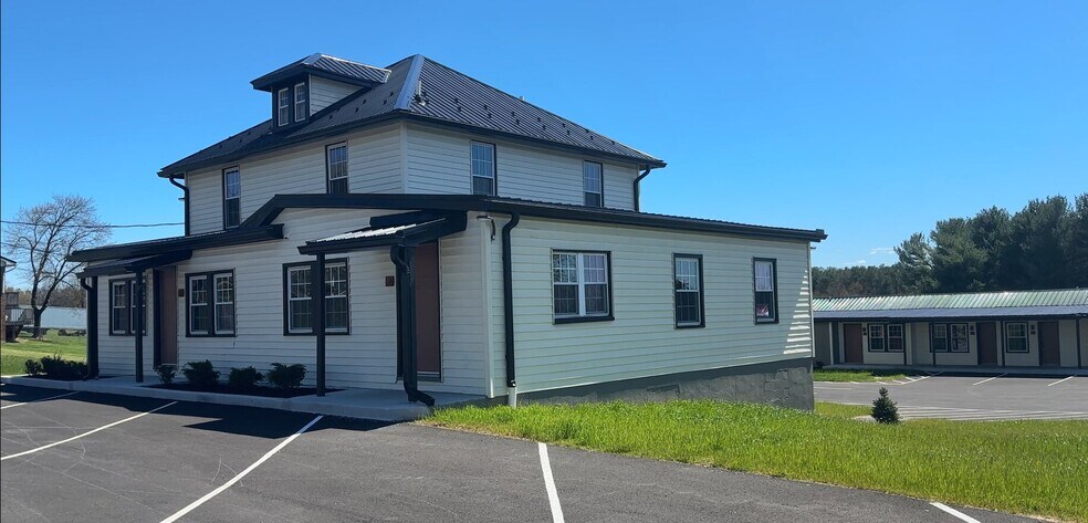 More Photos Of 15149 Bloyers Ave, Hagerstown Apartments For Sale