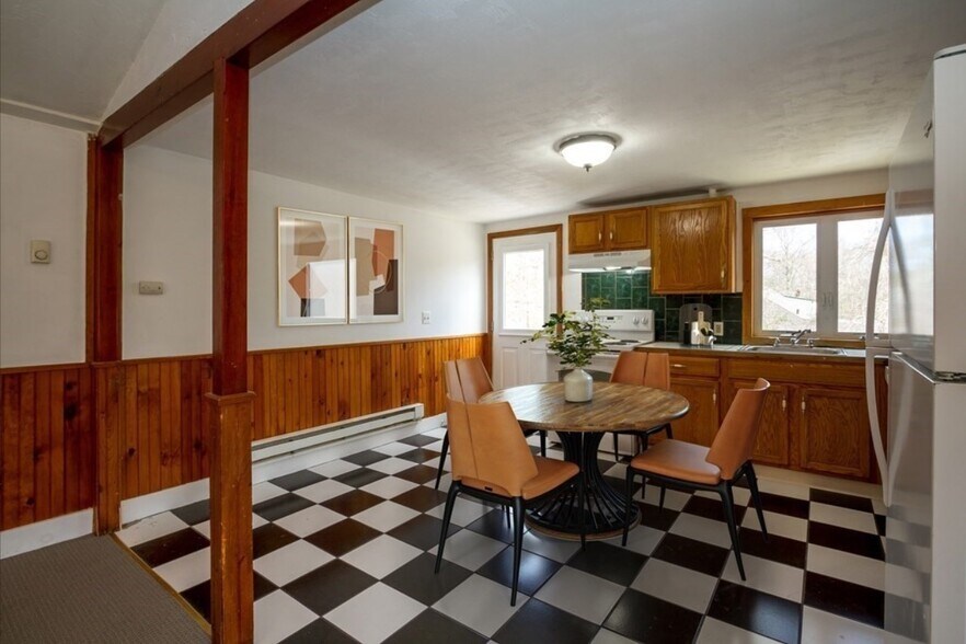 More Photos Of 87 Winthrop St, Rehoboth Storefront Retail Residential For Sale