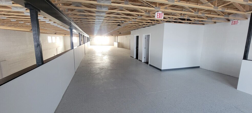 More Photos Of 10111 Franklin Ave, Franklin Park Warehouse For Sale