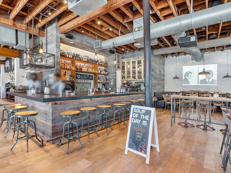 More Photos Of 1600 Lenox Ave, Miami Beach Storefront For Sale