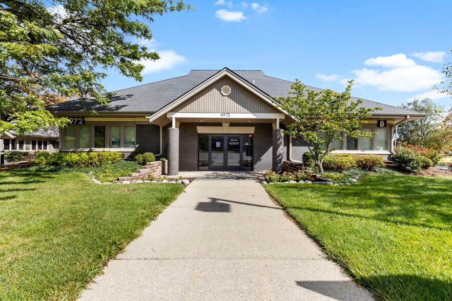 Primary Photo Of 4972 W Clark Rd, Ypsilanti Medical For Lease