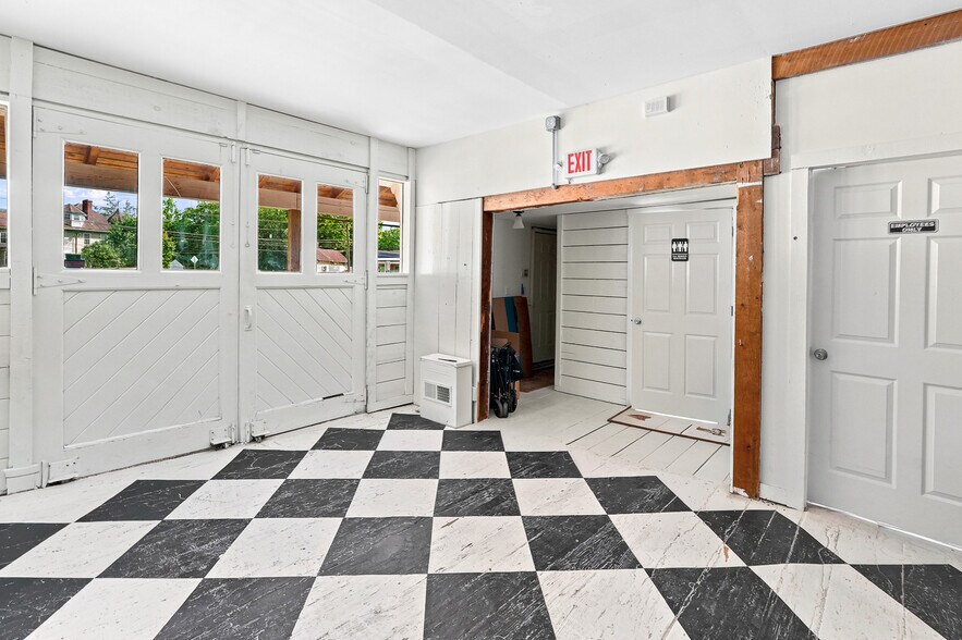 More Photos Of 16 Main St, Plainfield Apartments For Sale