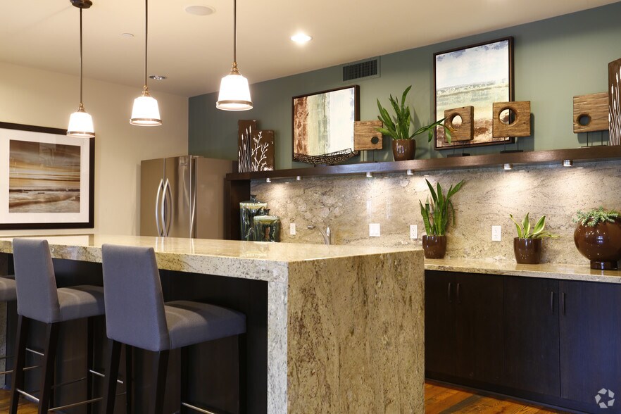 More Photos Of 700 S Myrtle Ave, Monrovia Apartments For Lease