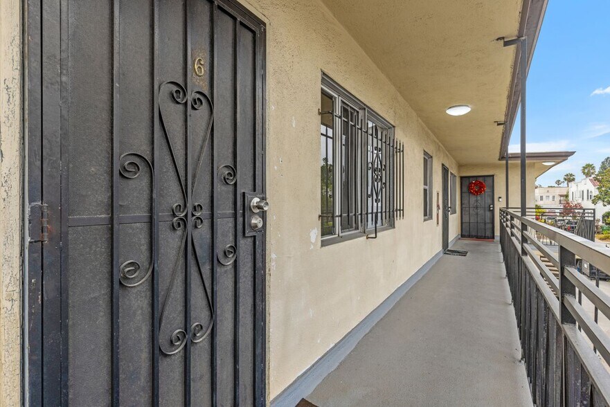 More Photos Of 2321 3rd Ave, Los Angeles Apartments For Sale