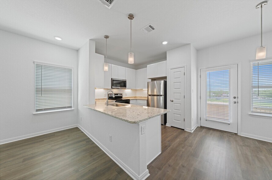 More Photos Of 6010 Shashi Place, San Antonio Apartments For Sale