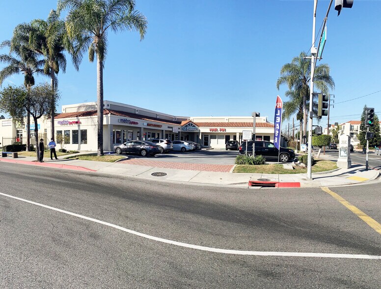 More Photos Of 22001-22005 Avalon Blvd, Carson Unknown For Lease