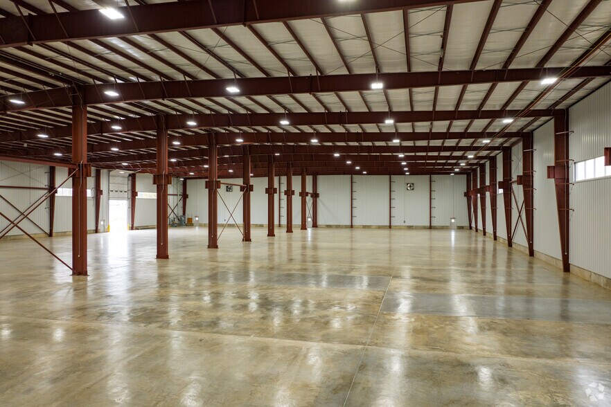 More Photos Of 340 Commerce Drive, South Point Warehouse For Lease