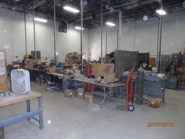 More Photos Of 2508 W Maypole Ave, Chicago Warehouse For Lease