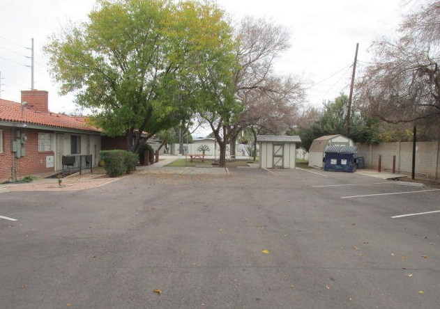 More Photos Of 901 E University Dr, Mesa Shelter For Sale