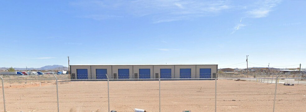 More Photos Of 13951 Dade rd, El Paso Research And Development For Sale