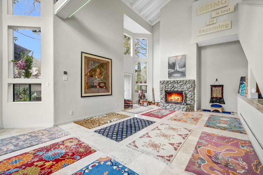 More Photos Of 21095 Raquel Rd, Laguna Beach Specialty For Sale