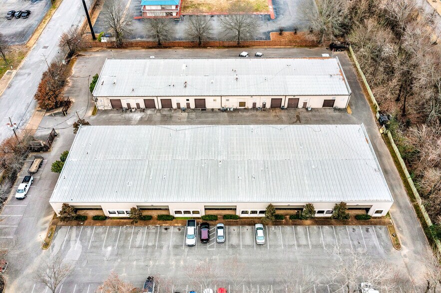 More Photos Of 6047 Executive Center Dr, Memphis Unknown For Lease