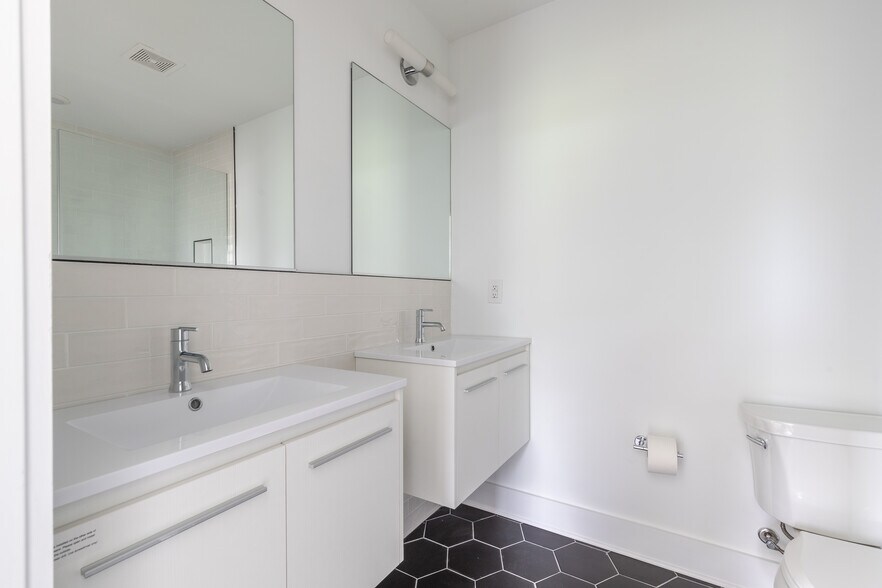 More Photos Of 6516 Germantown Ave, Philadelphia Apartments For Sale
