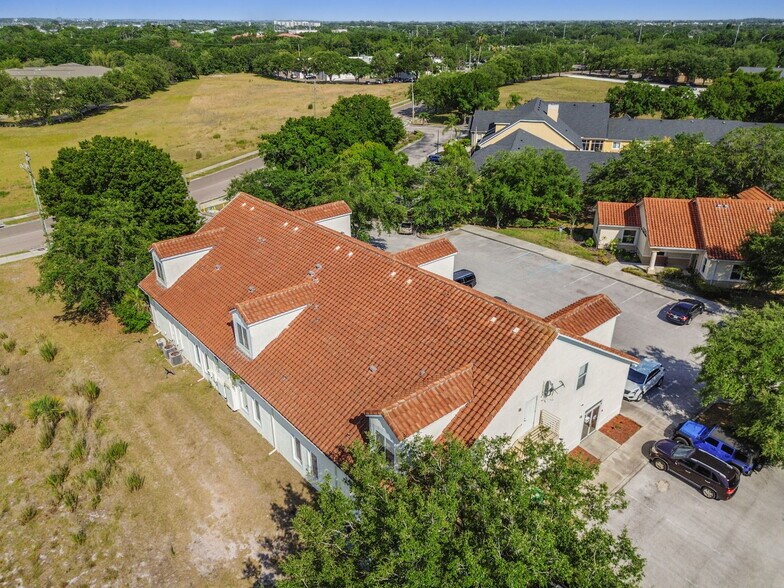 More Photos Of 772 Cortaro Dr, Sun City Center Medical For Sale