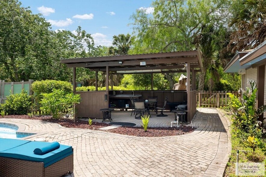 More Photos Of 1 Frost Ln, San Benito Lodge Meeting Hall For Sale