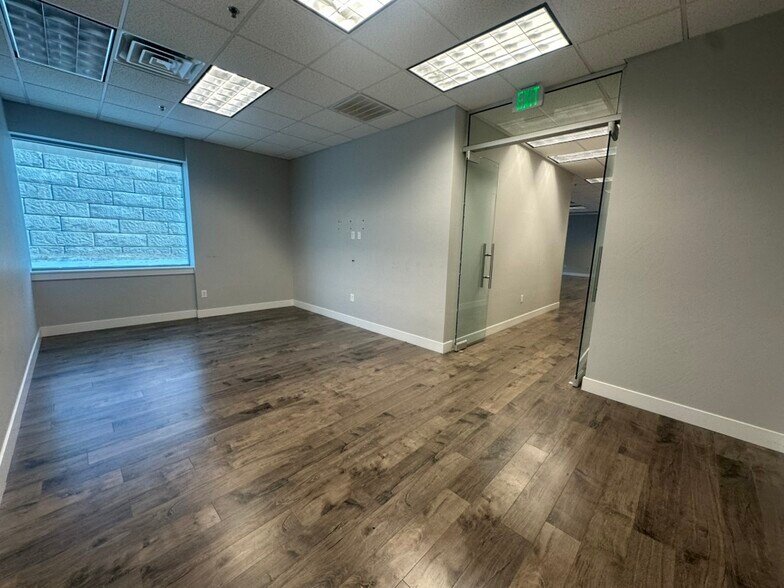 More Photos Of 1365 W Business Park Dr, Orem Office For Lease