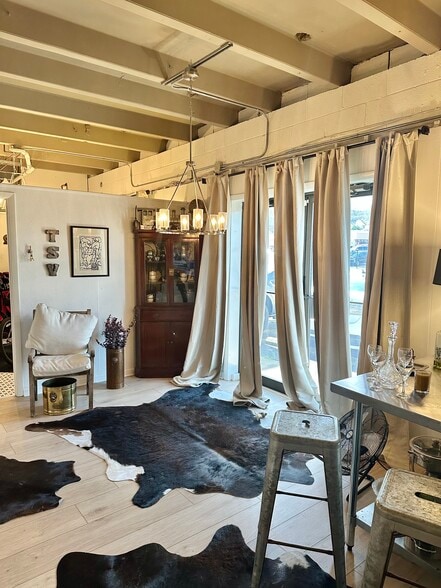 More Photos Of 296 White Bridge Pike, Nashville Loft Creative Space For Sale