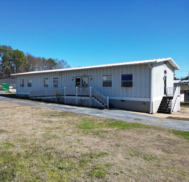 More Photos Of 8135 US 278, Covington Land For Lease
