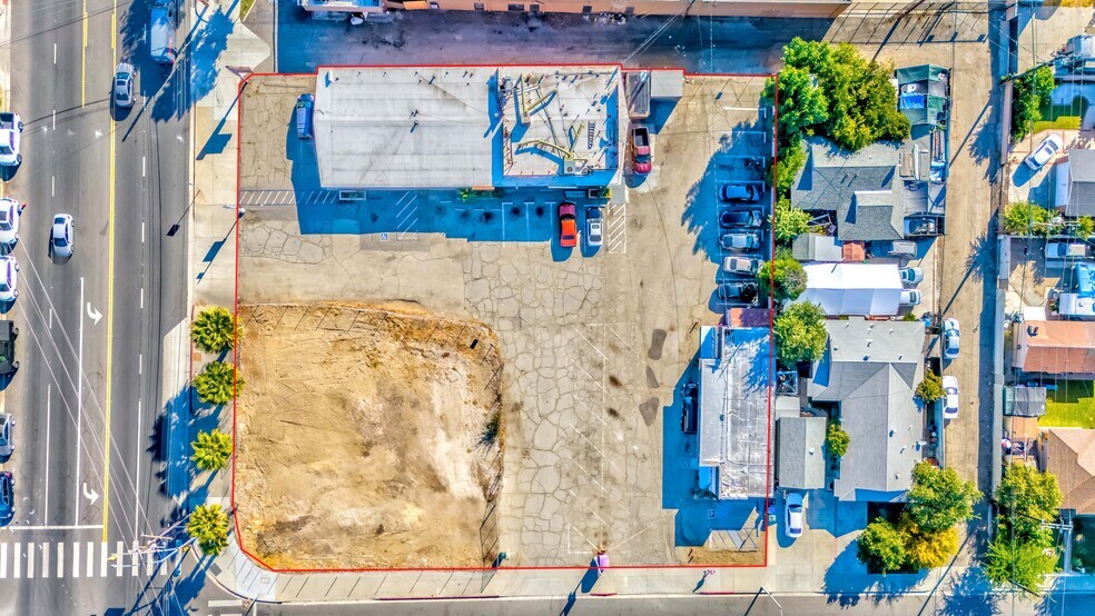 More Photos Of , Pomona General Retail For Sale