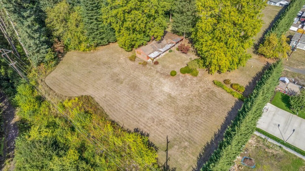 More Photos Of 215 5th St, Lafayette Land For Sale