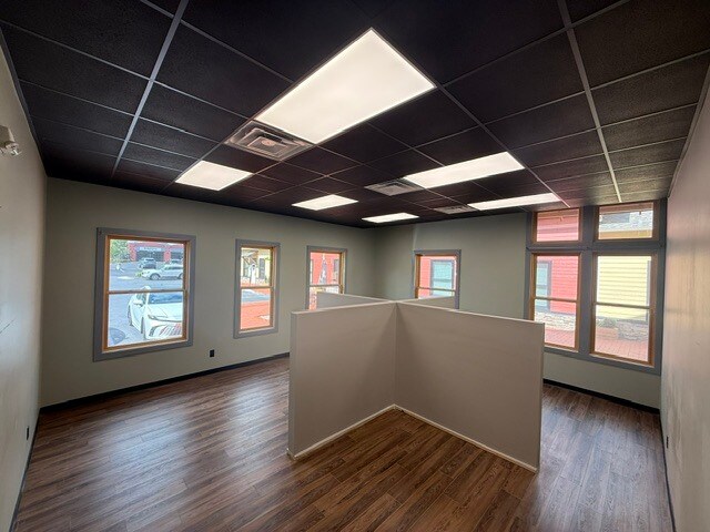 More Photos Of 520 Lew Dewitt Blvd, Waynesboro Medical For Lease