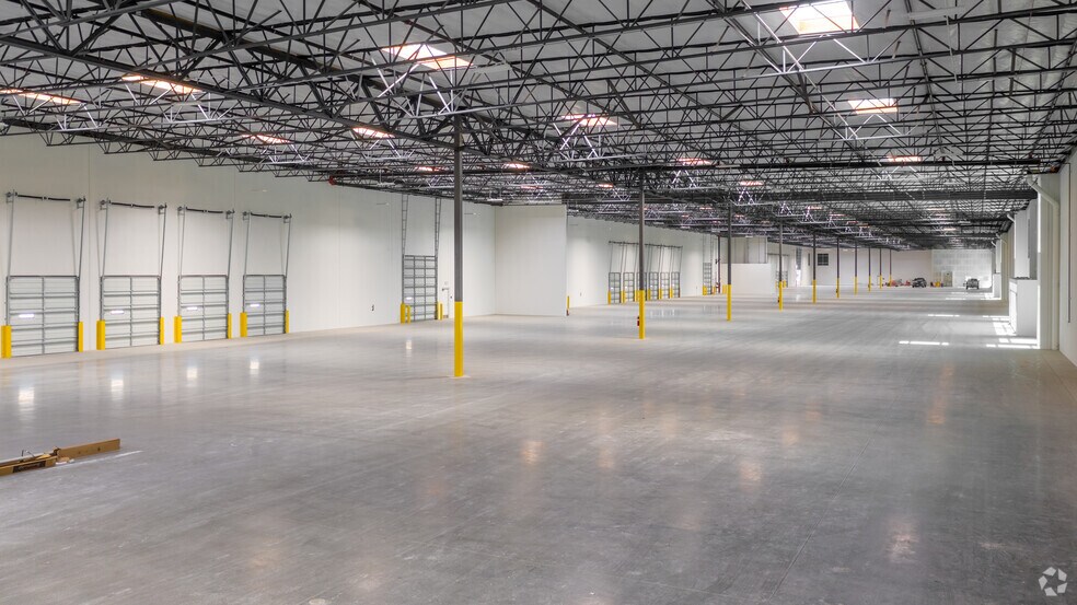 More Photos Of 33360 Zeiders Rd, Menifee Warehouse For Sale