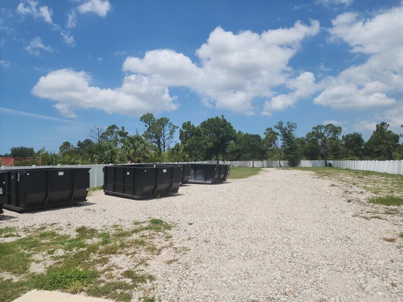 More Photos Of 7401 Sawyer Cir, Port Charlotte Land For Lease