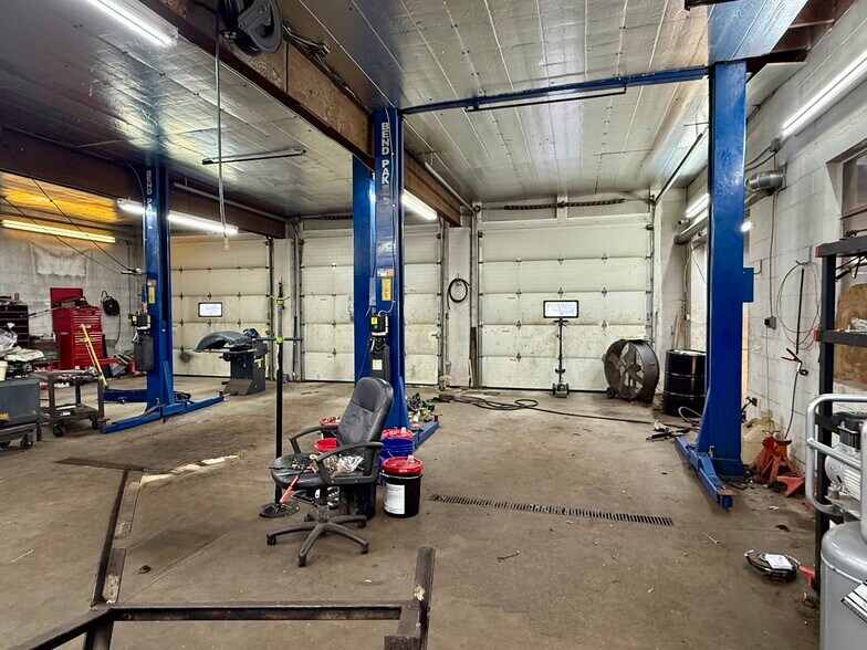 More Photos Of 3804 Francis St, New Castle Specialty For Sale