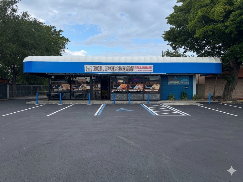More Photos Of 3215 Davie Blvd, Fort Lauderdale Restaurant For Sale