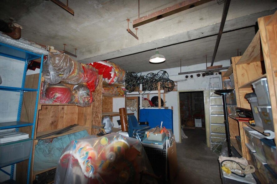 More Photos Of 10730 Connecticut Ave, Kensington Storefront Retail Office For Sale