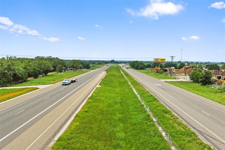More Photos Of 1389 U.S. 290 E, Elgin Land For Sale