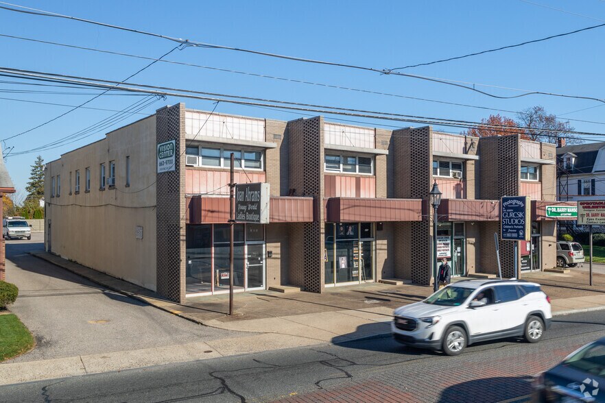 Primary Photo Of 315 Huntingdon Pike, Rockledge Storefront For Lease