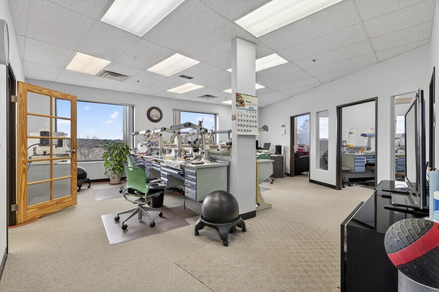 More Photos Of 12354 E Caley Ave, Centennial Medical For Sale