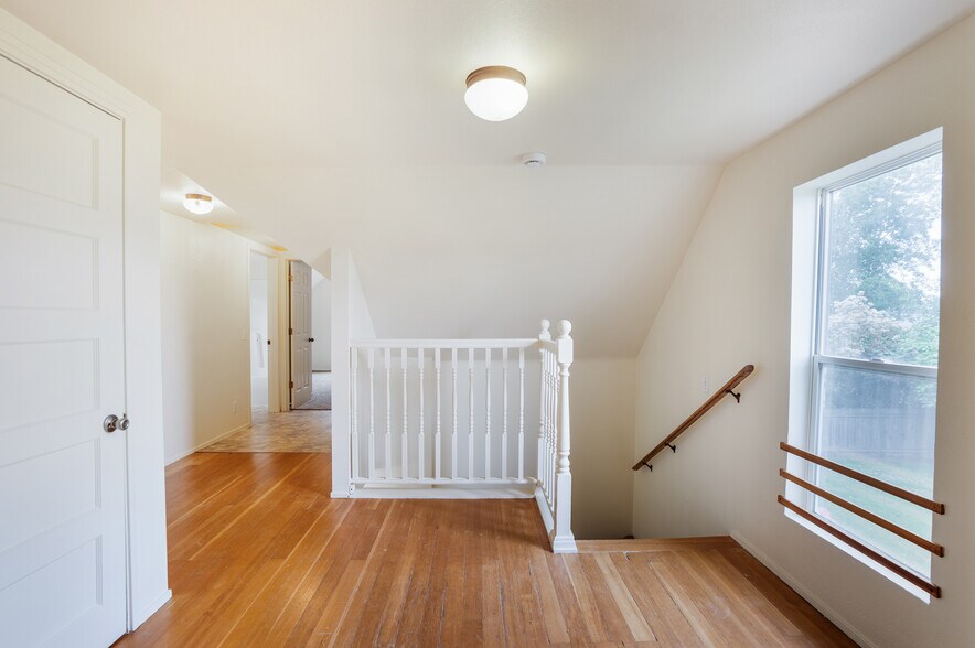 More Photos Of 1133 Irvington Dr, Eugene Land For Sale