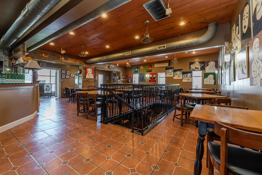 More Photos Of 424 N Main St, Souderton Restaurant For Sale