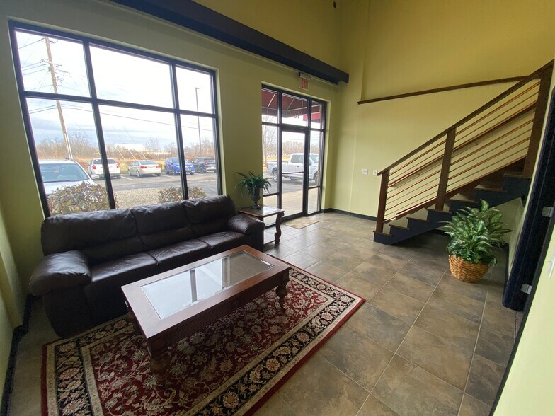 More Photos Of 12574 Promise Creek Ln, Fishers Light Distribution For Sale